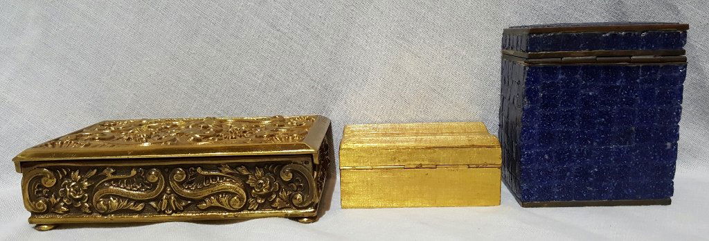 Box lot-Three decorative boxes: Box lot-Three decorative boxes. Largest box H 3.8" x W 6 " x D 1.5".