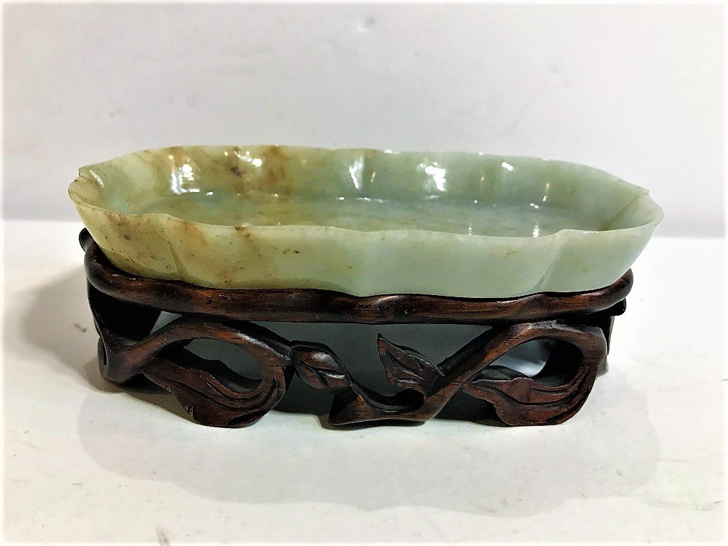 Jade brush water, wood stand, c.1900 (1 of 9)
