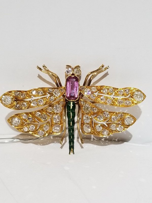 18k gold diamond and pink spinel winged insect pin (1 of 5)