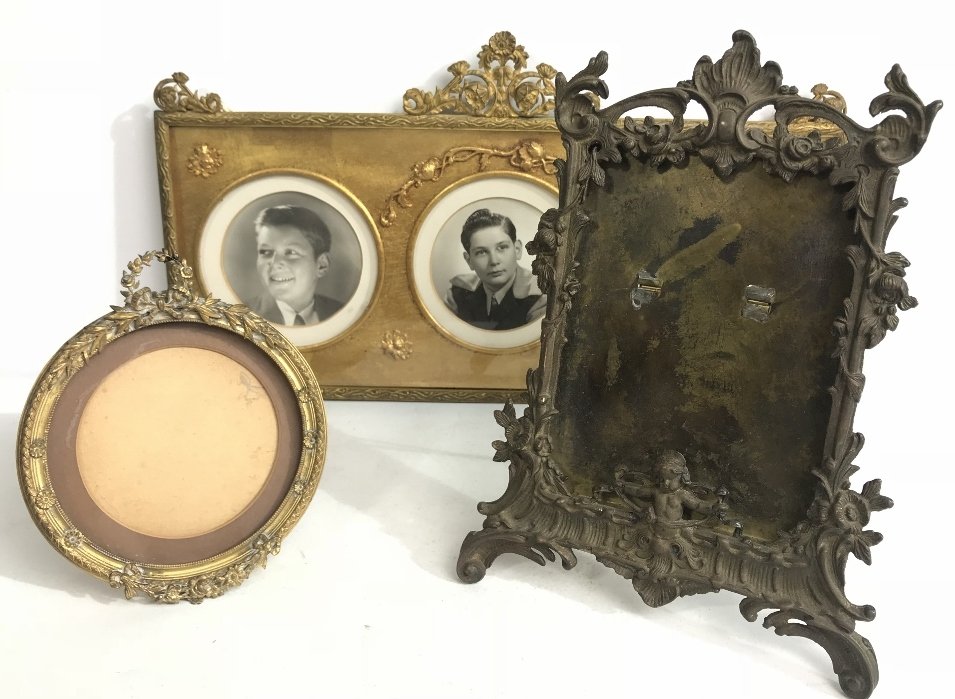 Three antique picture frames (1 of 7)