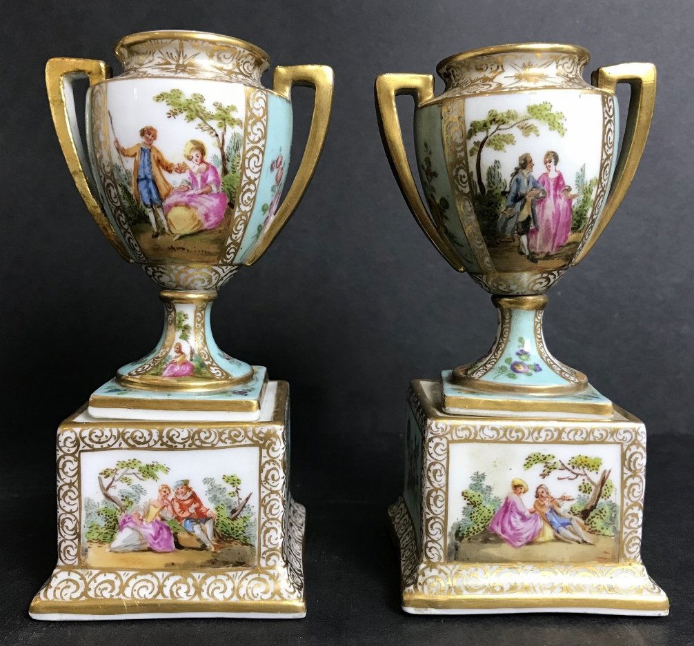 Pair of Royal Vienna type urns, c.1900 (1 of 7)