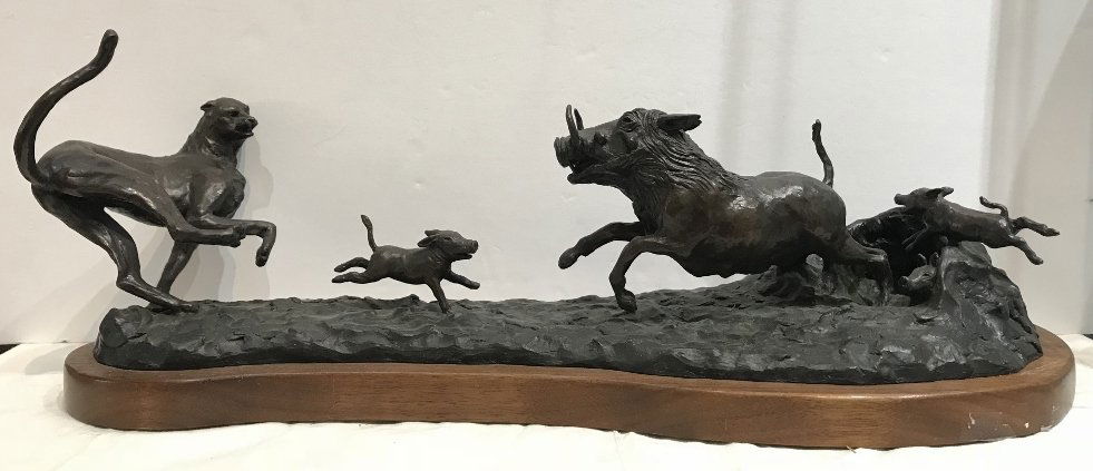 Bronze of boar and cheetah by Bunny Connell (1 of 12)
