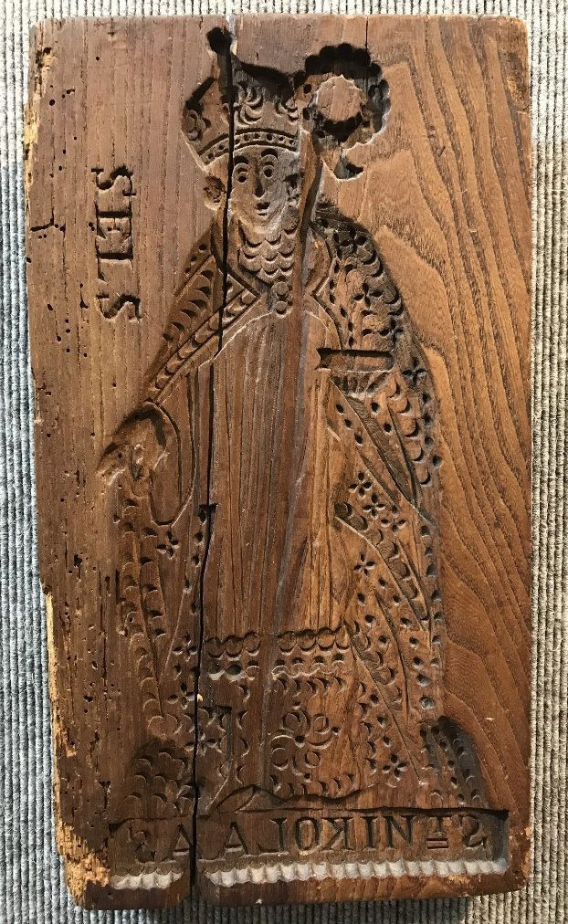 Wood mold of St.Nickolas, c.1900 (1 of 5)