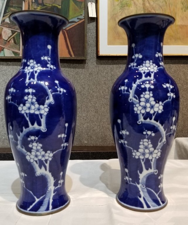 Pair of blue and white Chinese porcelain vases, c.1920 (1 of 7)