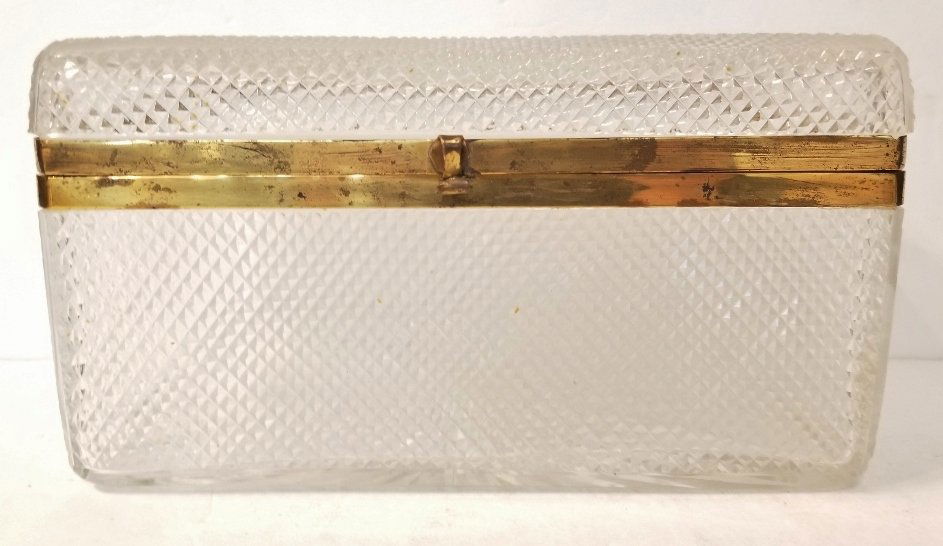 Large crystal box with gilt metal hinge (1 of 6)