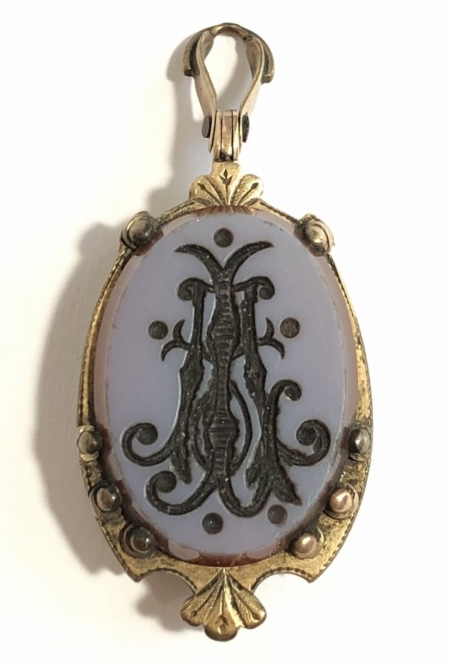14k and hardstone locket, c.1880, 7.4 dwts (1 of 6)