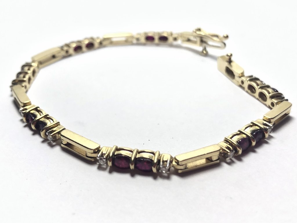 14k diamond and ruby bracelet modern, 6.9 dwts (1 of 7)