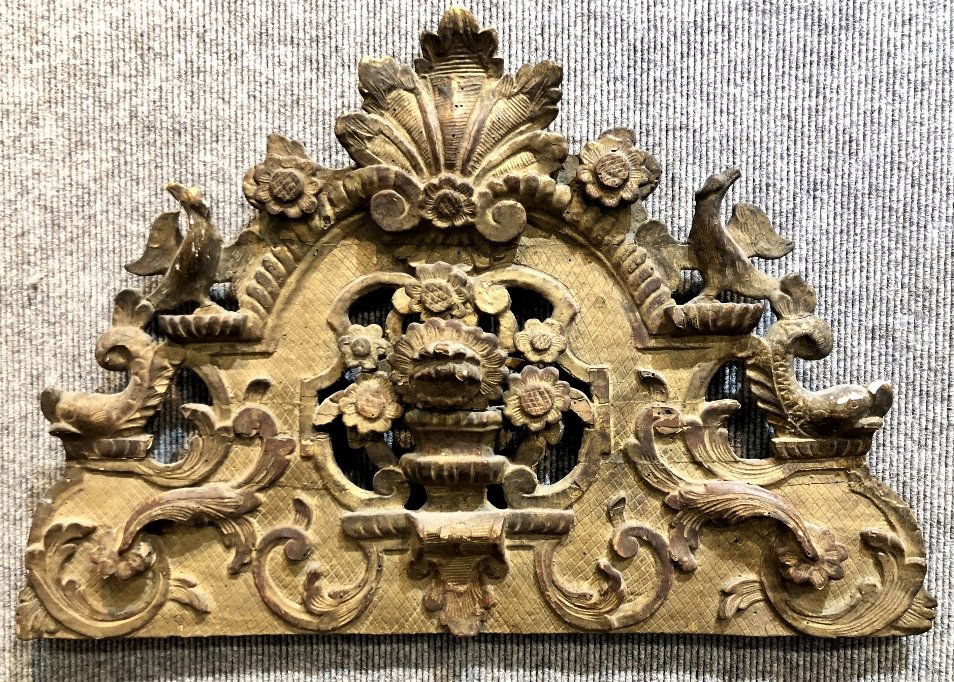 Gilt wood arch fragment, 18th/19th cent, birds (1 of 5)