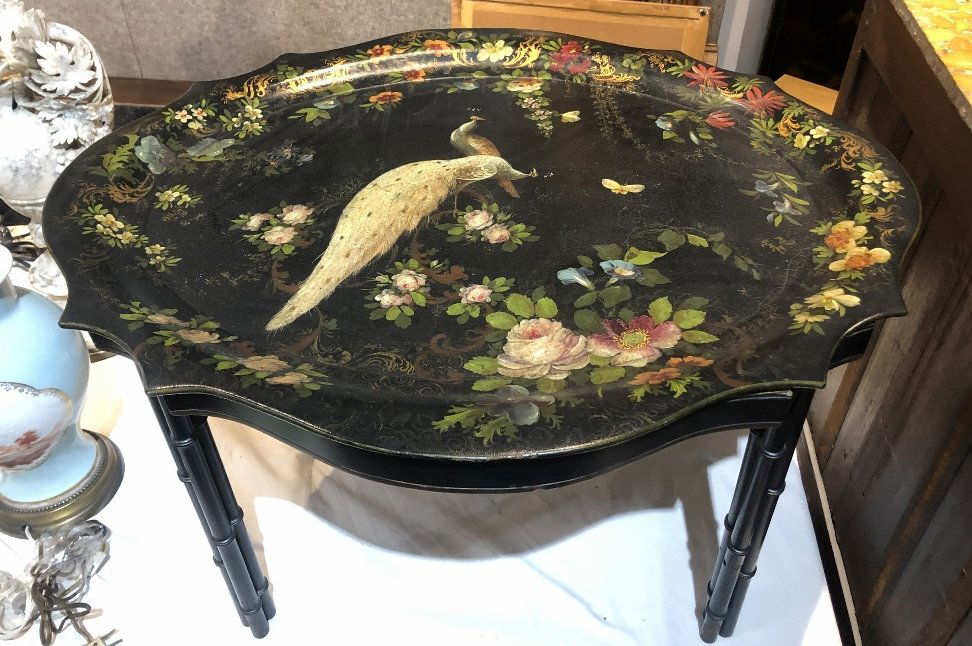 Lacquer peacock tray with table (1 of 7)