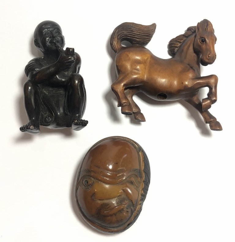 Three wood netsuke (1 of 12)