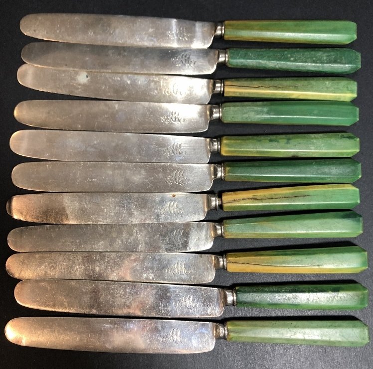 Georgian knives, 8.5 inches high (1 of 6)