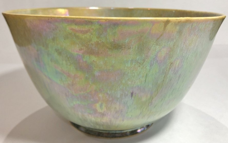 Bowl by Ruskin pottery, 1924 (1 of 6)