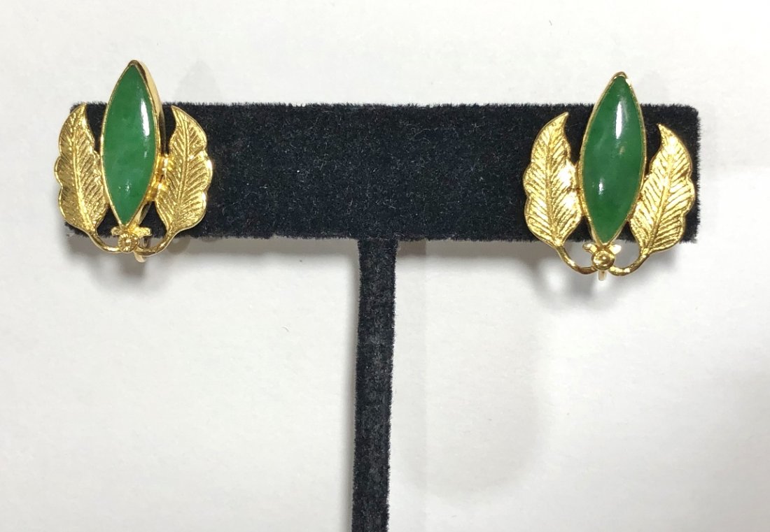 14k gold and jade earrings-Chinese marks,c.1950 (1 of 6)