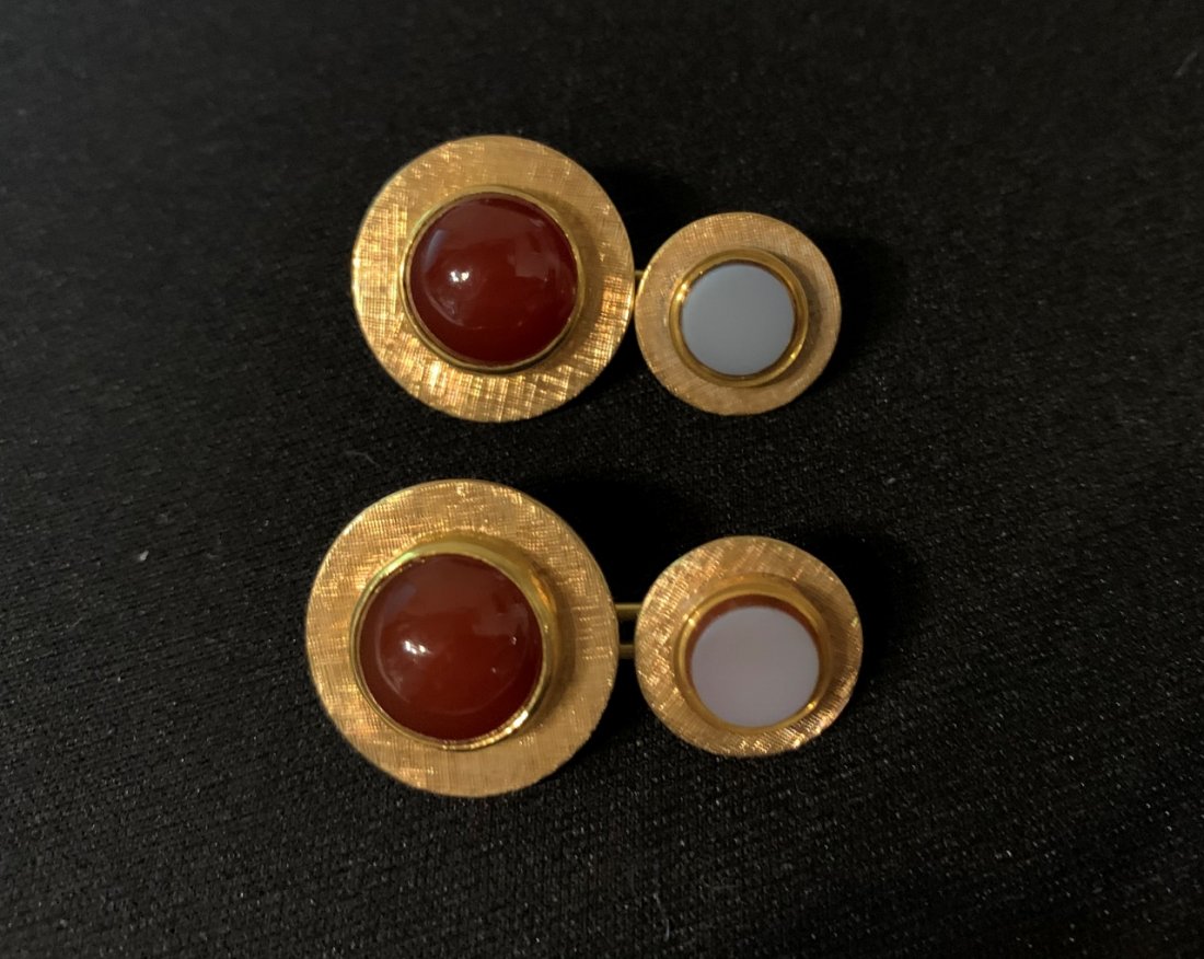 14k carnelian mens cufflinks, 9.9 dwts: 14k carnelian mens cufflinks, 9.9 dwts