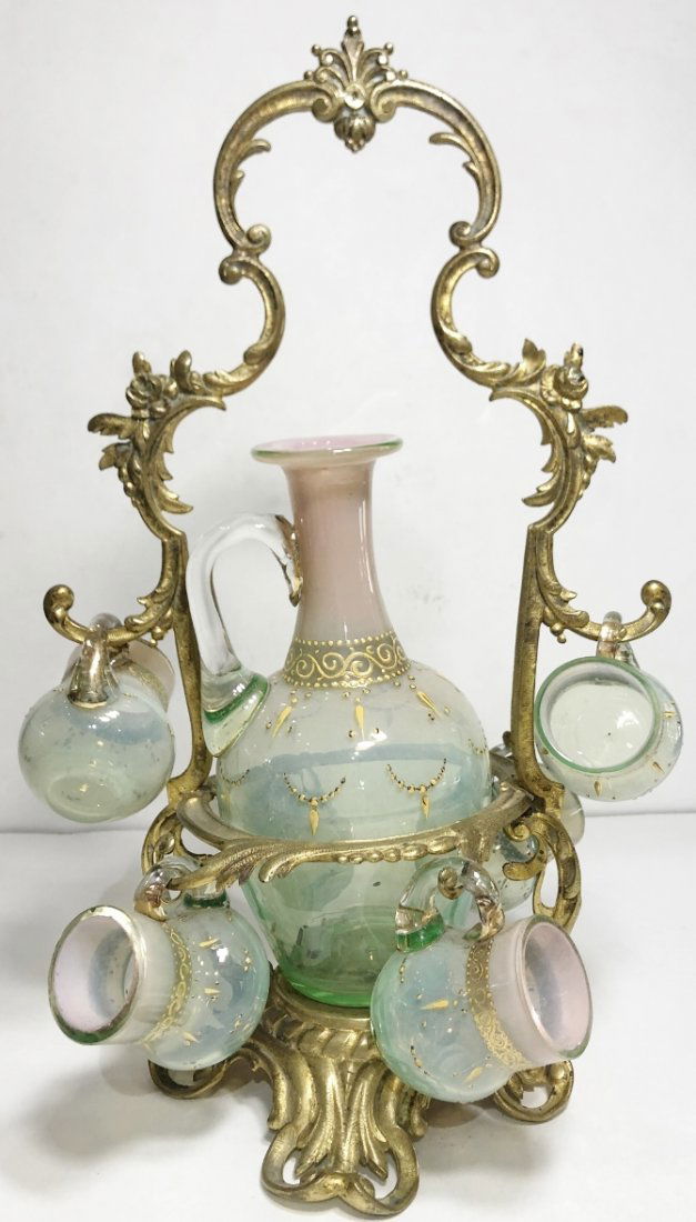 Glass decanter and glasses, Sams (1 of 10)