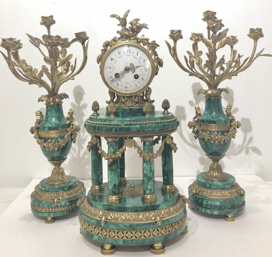 Tiffany & Co Malachite clock set, c.1900. (1 of 20)