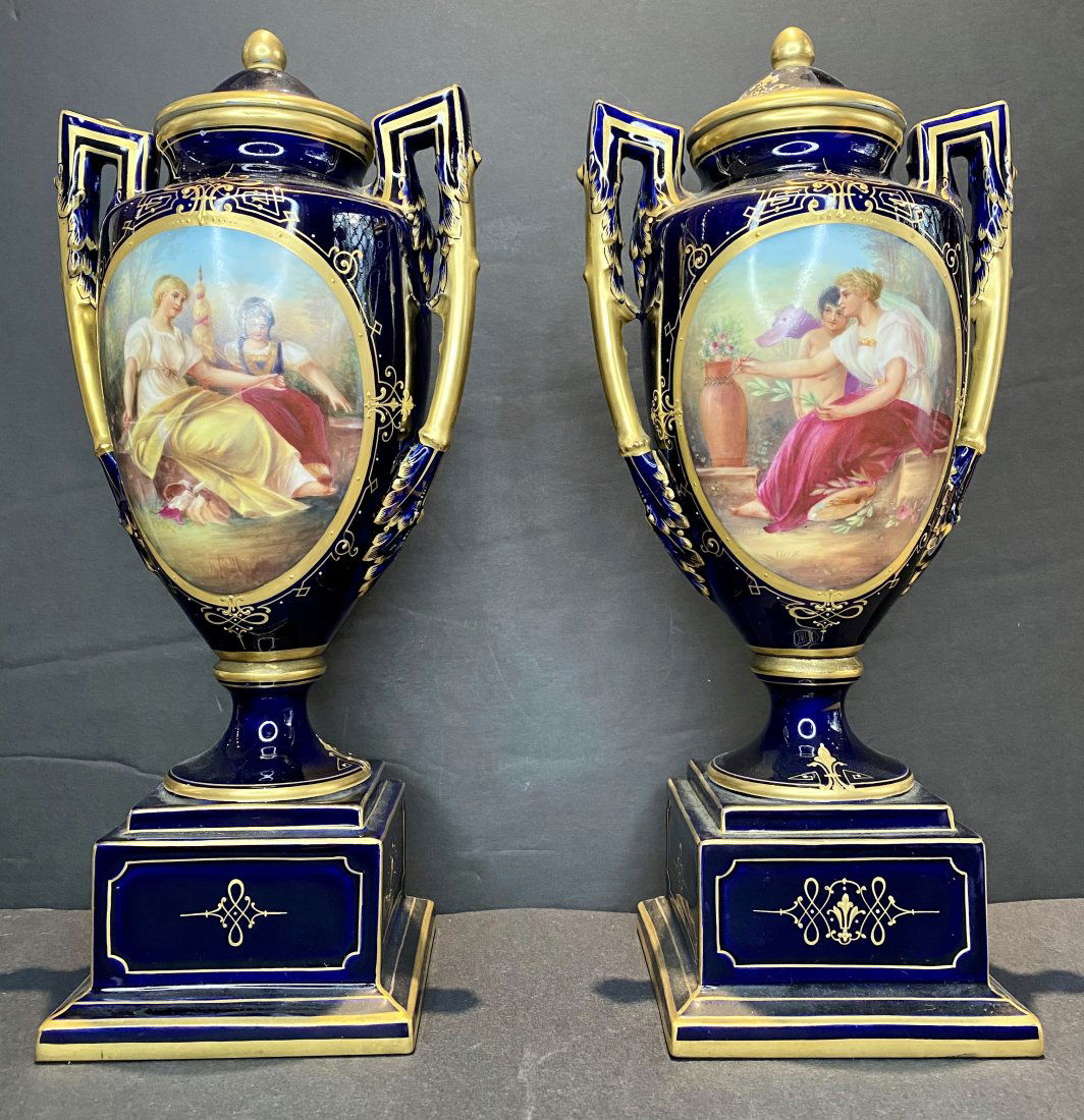 Pair of Royal Vienna covered vases,c.1900 (1 of 7)