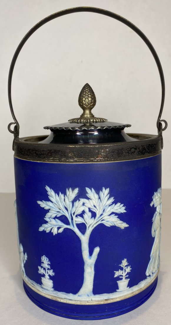 Wedgwood biscuit box,c.1860 (1 of 12)