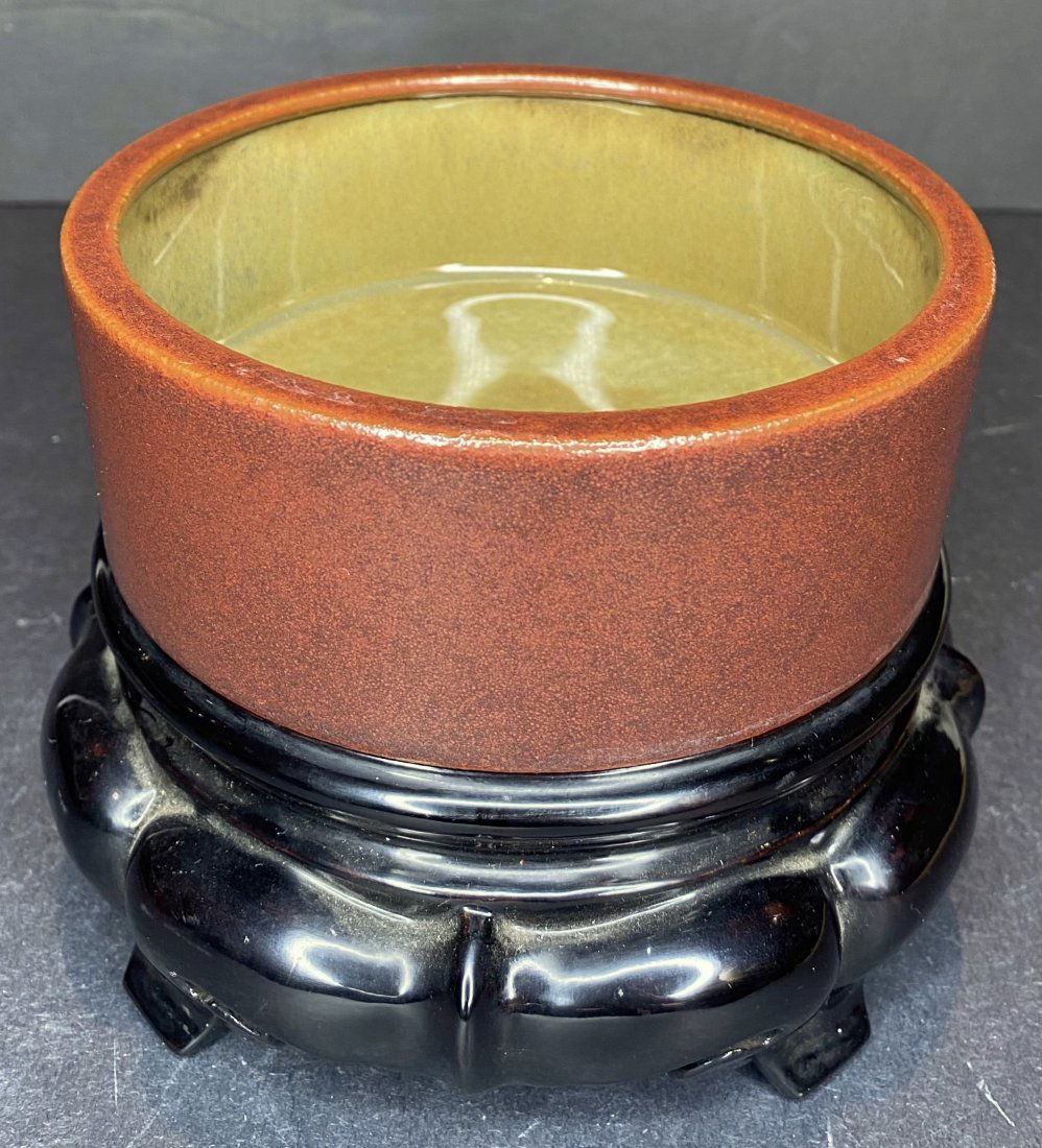 Red glaze brush washer, Chinese (1 of 5)