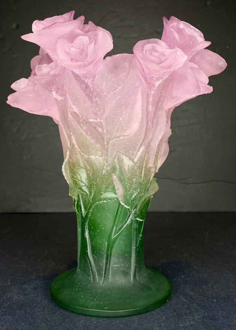 Daum pate-de-verre glass roses vase, 20thc: Daum pate-de-verre glass roses vase, 20thc Height: 9" There are several small nicks on the periphery of the flower petals.