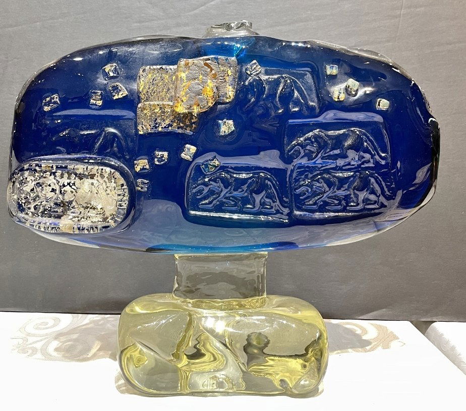 Modern blown glass sculpture,signed (1 of 11)