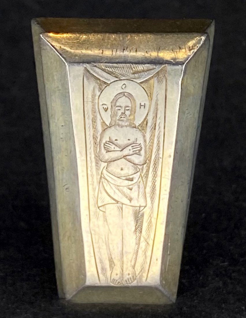 Russian silver salt cellar or snuff box, coffin shape (1 of 8)