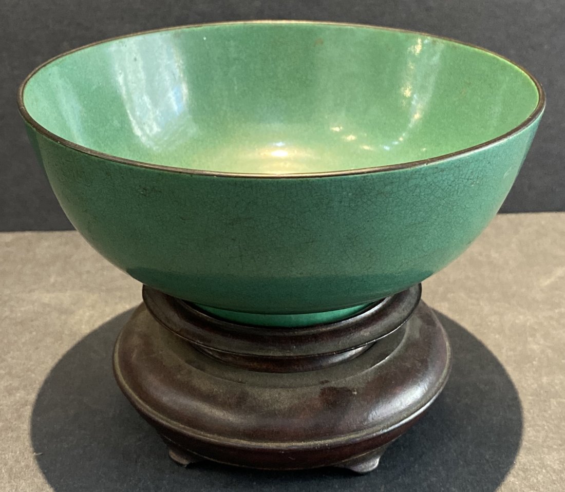 Chinese green glaze ceramic bowl, with stand (1 of 11)