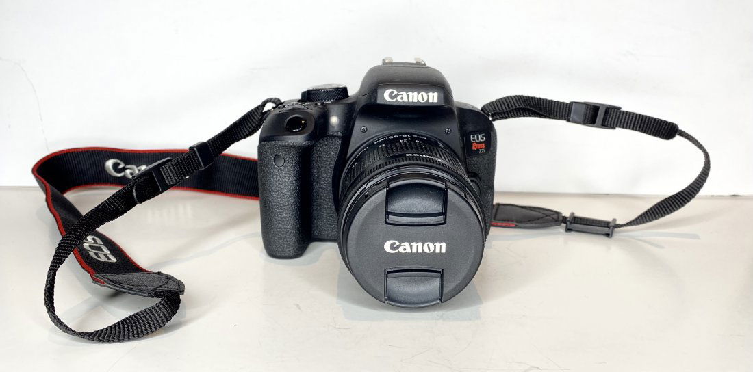 Canon EOS Rebel camera (1 of 7)