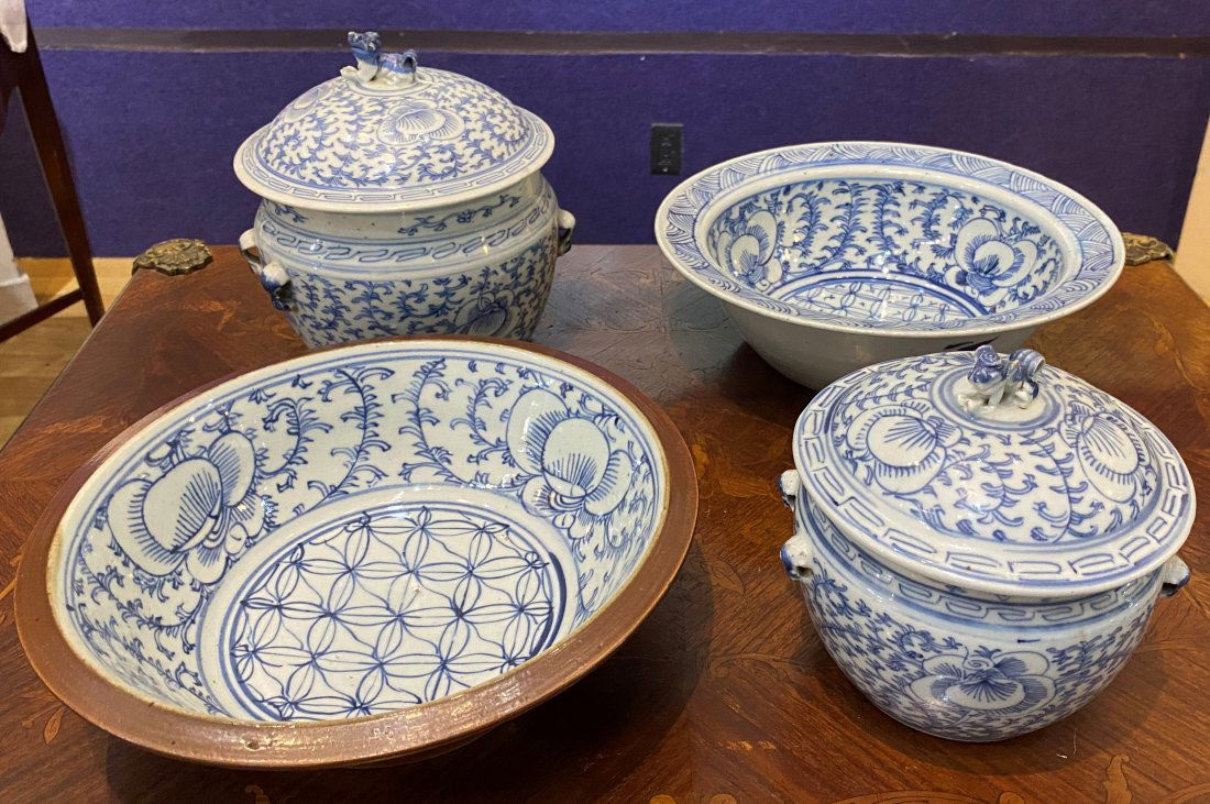 Four pieces of Chinese pottery (1 of 17)