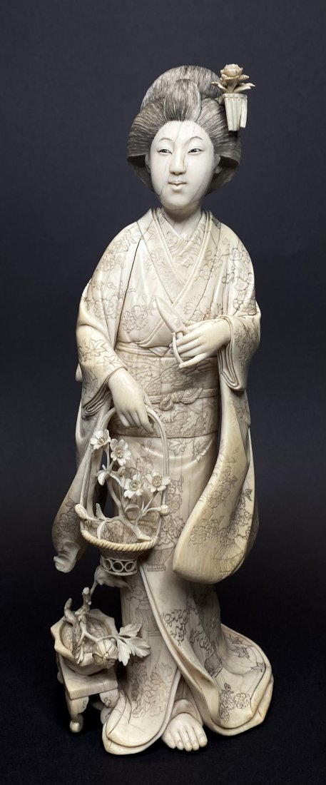Carved Japanese geisha,c.1890: Carved Japanese geisha, c1890 Some cracks, chips, and losses Signed on bottom Height: 12"