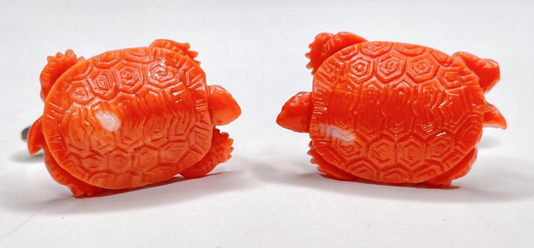 Carved coral & sterling silver turtle cufflinks (1 of 6)