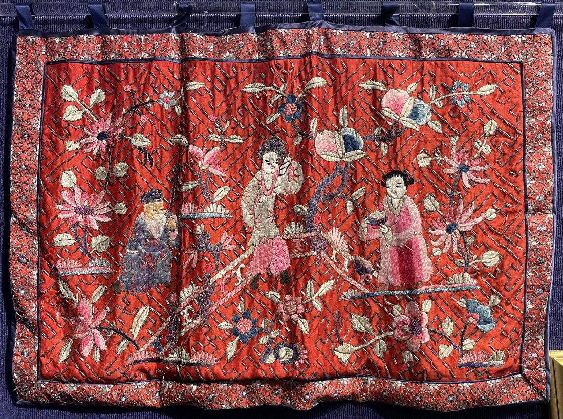 Chinese silk embroidery (1 of 7)