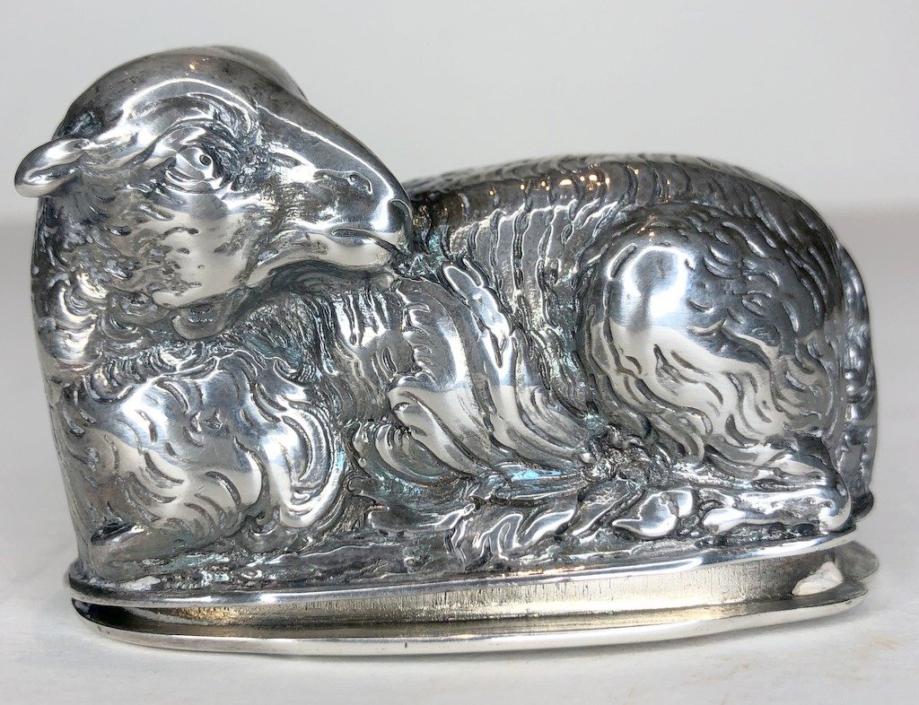 French silver 19th century resting lamb box, 3.07 t. oz (1 of 7)