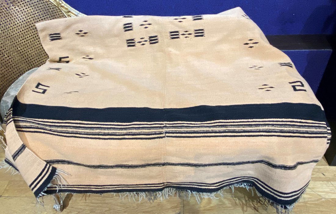Navajo blanket (1 of 6)