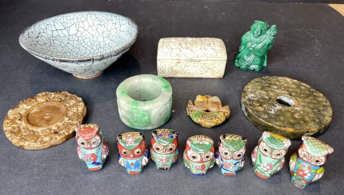 Miscellaneous Asian items (1 of 19)