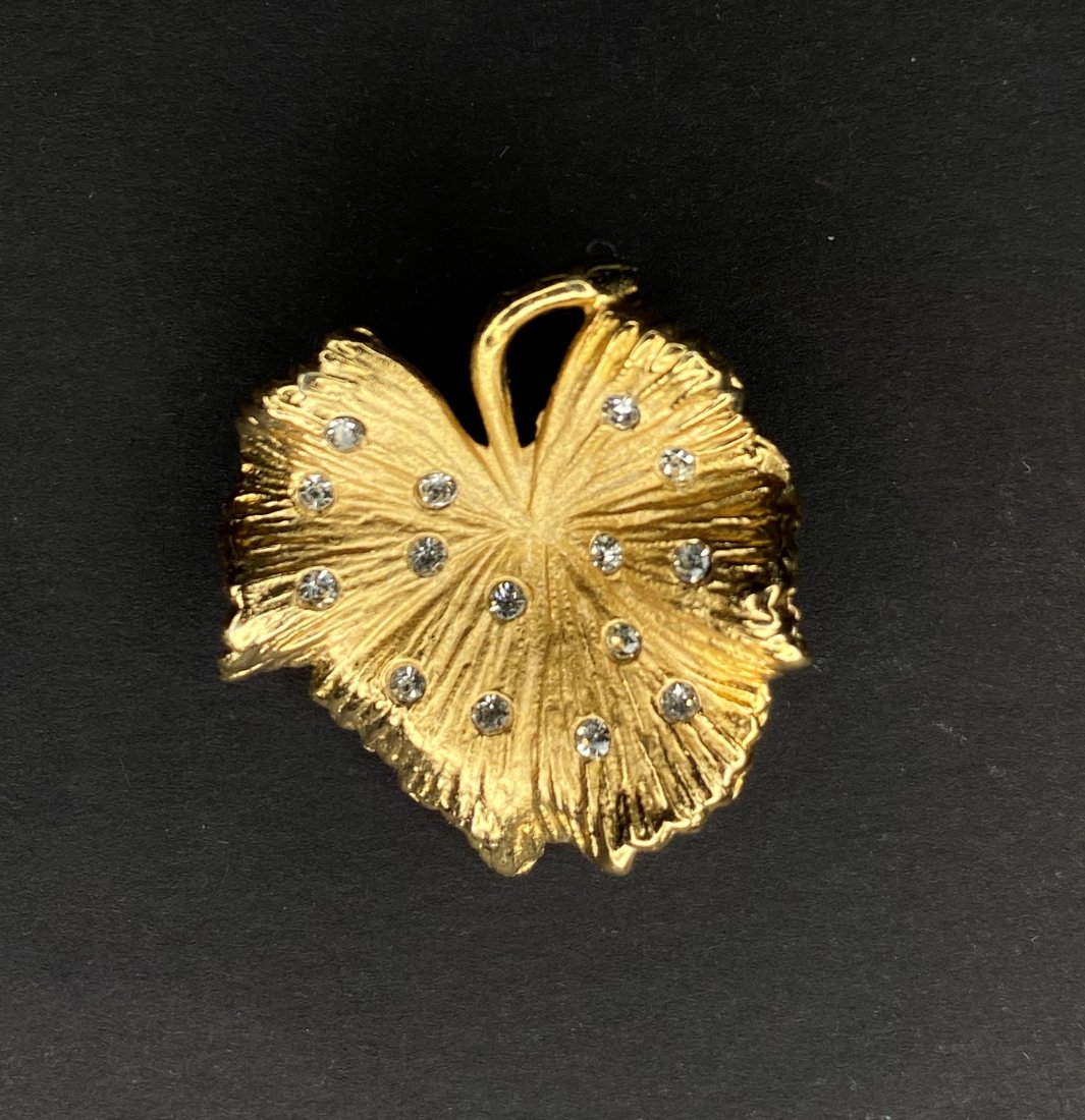 14k gold and diamond leaf brooch, 5 dwts (1 of 3)