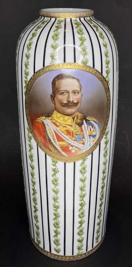 Bernhard Bloch Eichwald vase with Kaiser Wilhelm (1 of 9)