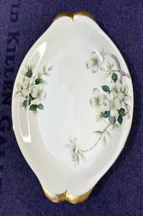 Meito Norleans china platter, Dogwoods, c1950: Meito Norleans china platter, Dogwoods, c195018" x 11.5"