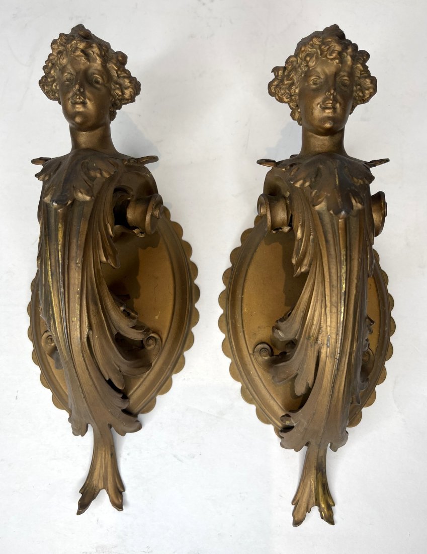 Pair of Louis XVI gilt metal maiden sconces (1 of 3)