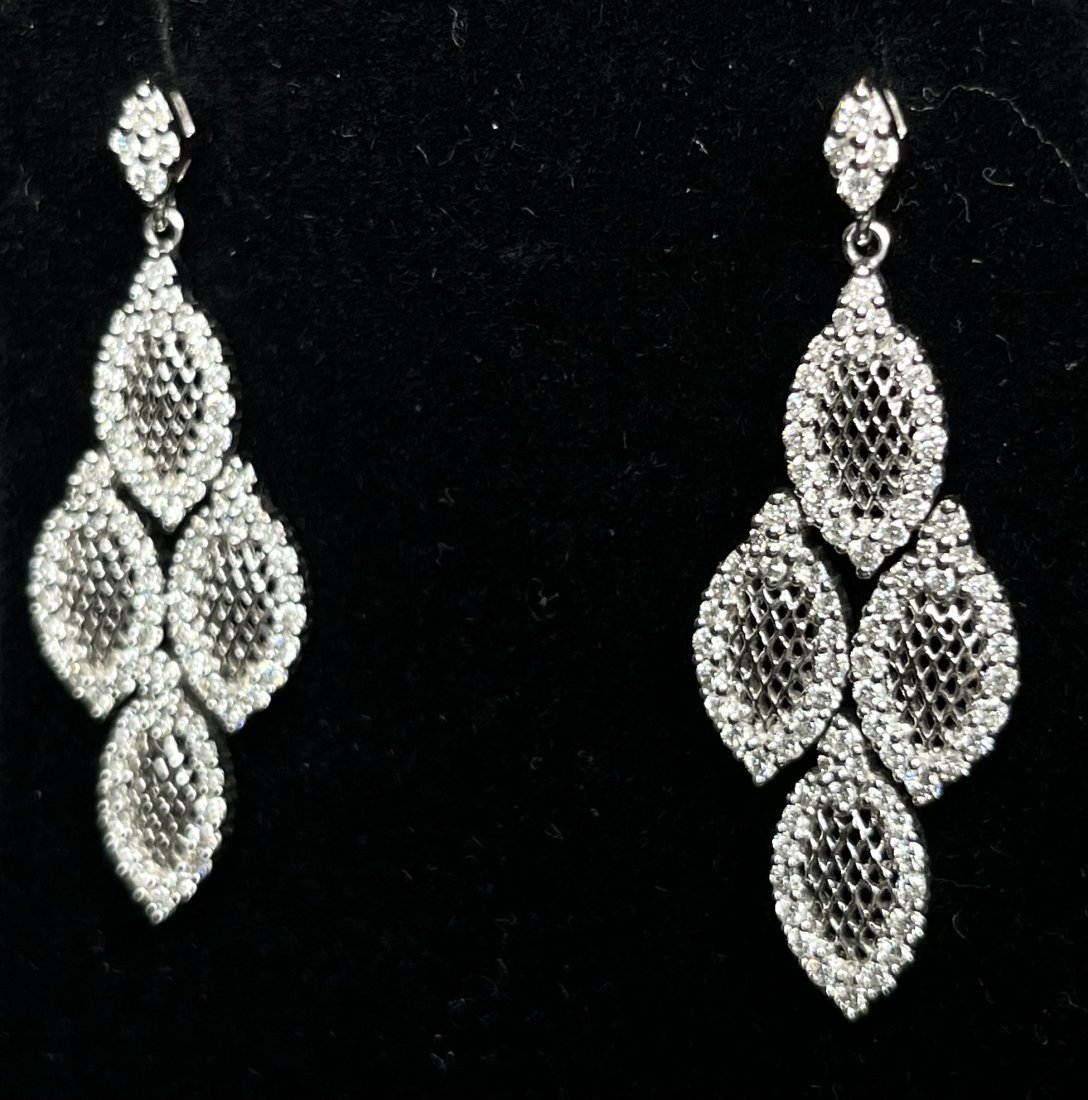 18k hanging diamond earrings, 8.1 dwts (1 of 5)