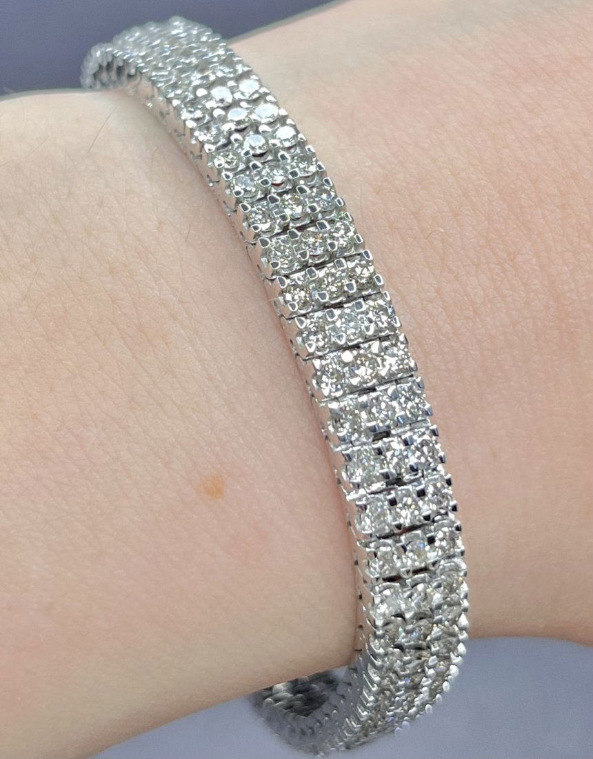14k diamond bracelet, 16.55 dwts,8.70 carats (1 of 7)