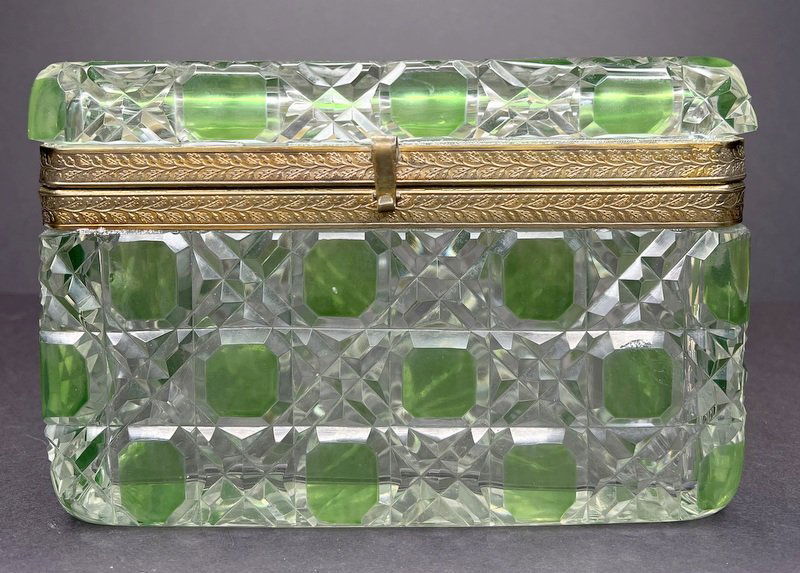 Cut to clear green crystal box, c1900 (1 of 9)