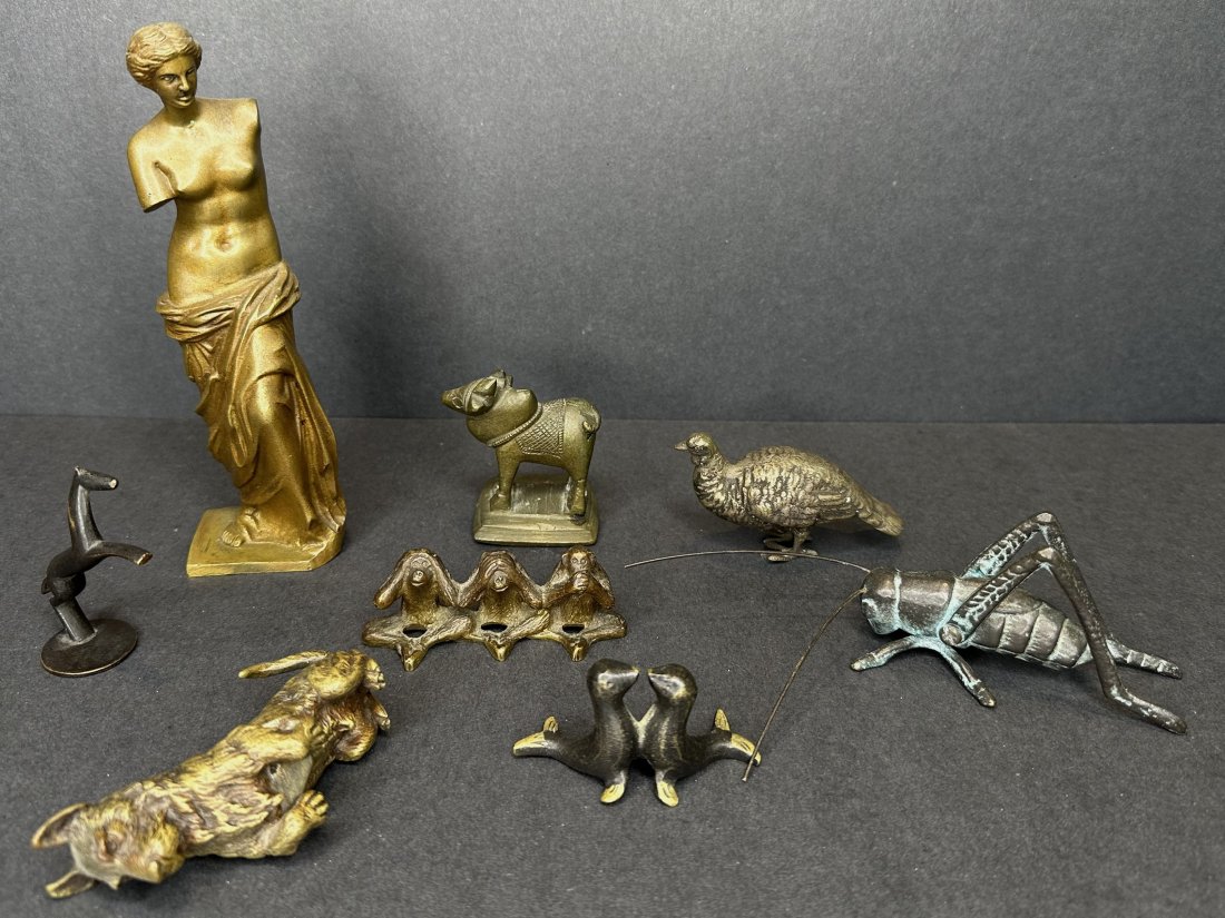 Eight metal cabinet items (1 of 1)
