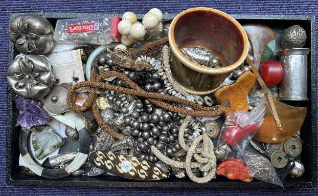 Tribal and Ethnic jewelry (Kristoff Estate) 100 pieces GUARANTEED (1 of 2)