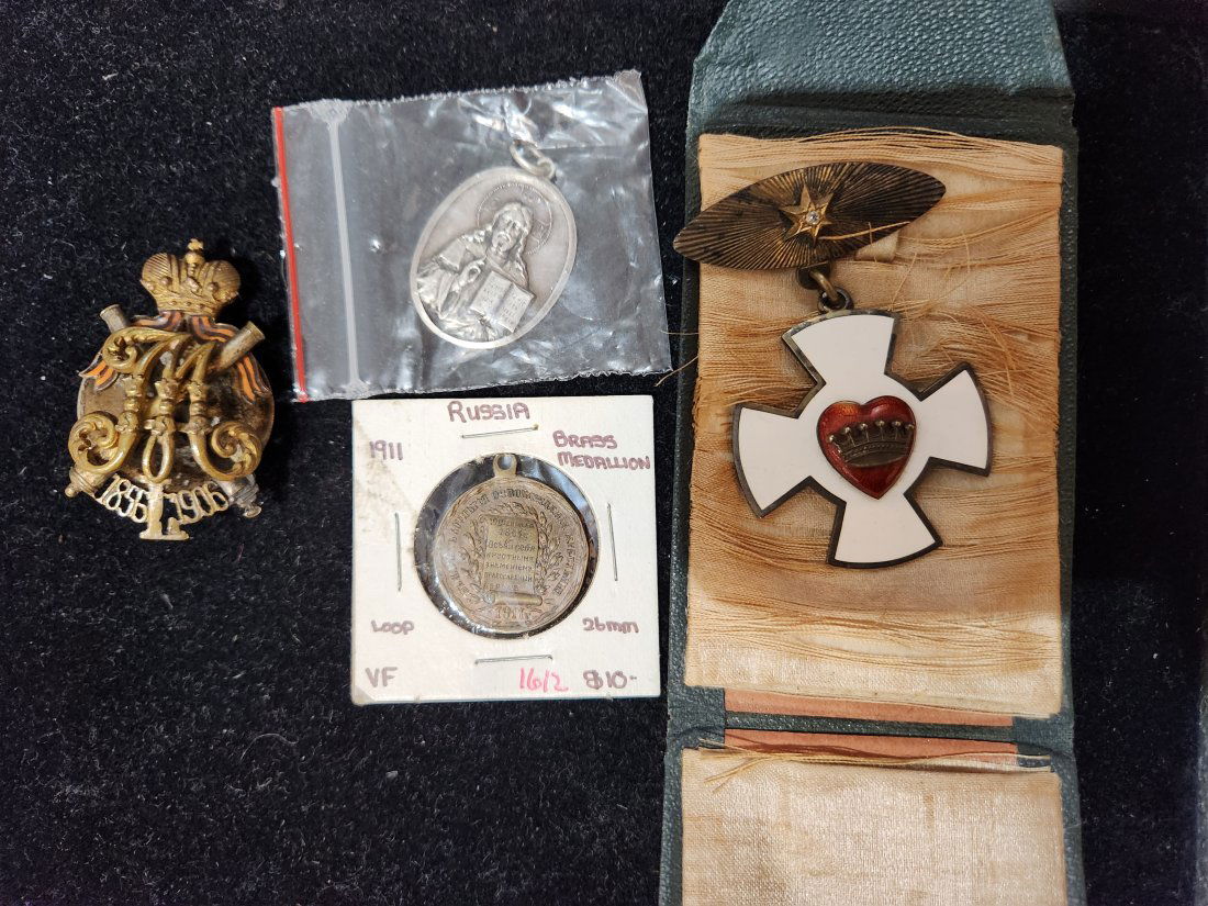 Russian military medals (1 of 2)