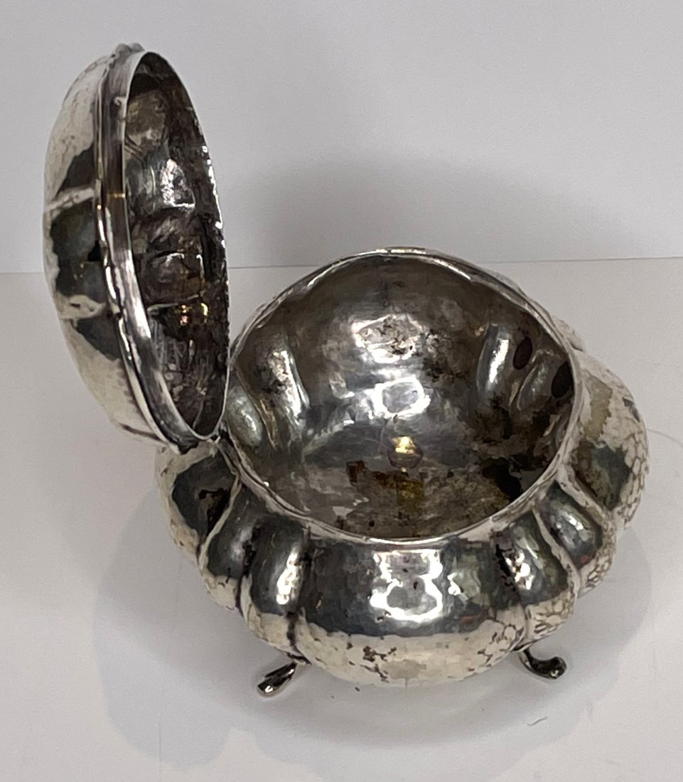 German 800 silver box, c1900 (1 of 4)