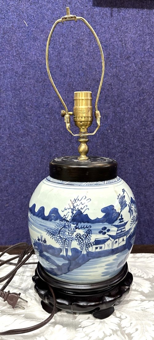 Canton ginger jar lamp (1 of 3)
