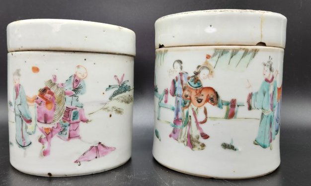 Two porcelain Chinese boxes, c1900 (1 of 7)