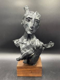 David Aronson bronze, Virtuoso: David Aronson bronze, Virtuoso Base length and width: 4.5 inches x 4.25 inches Height including base: 12.5 inches Aronson was born in Å iluva, Lithuania in 1923 to an Orthodox Jewish family. His fat