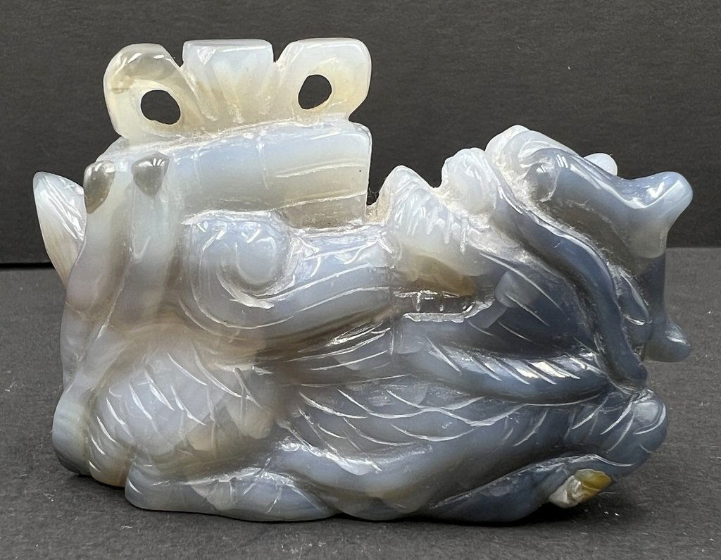 Chinese agate carving of mythical creature (1 of 5)